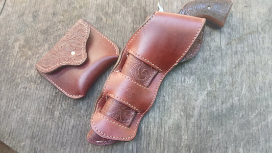 Heritage Rough Rider Floral Holster with Ammo Pouch