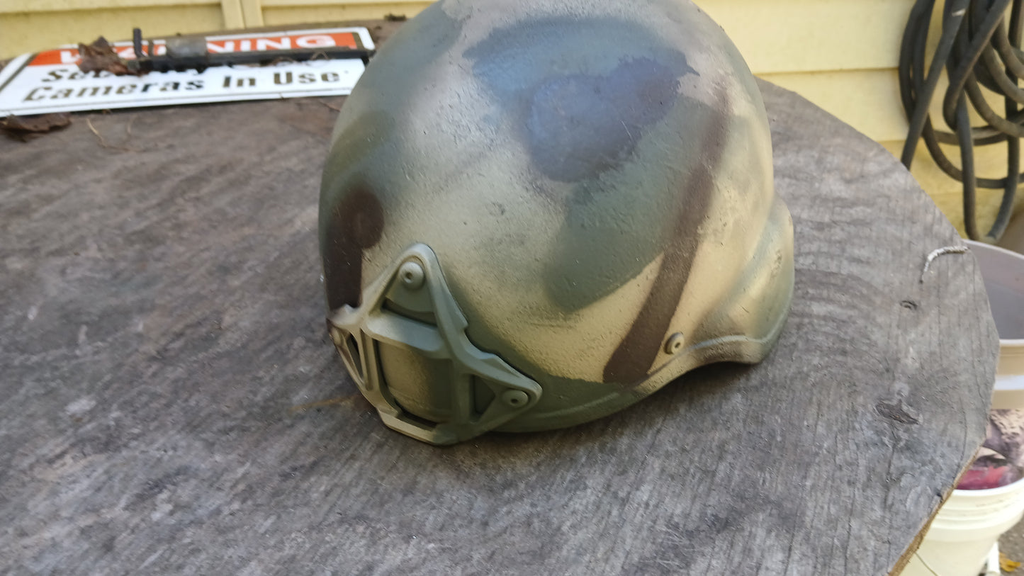 MICH Helmet (MEDIUM)